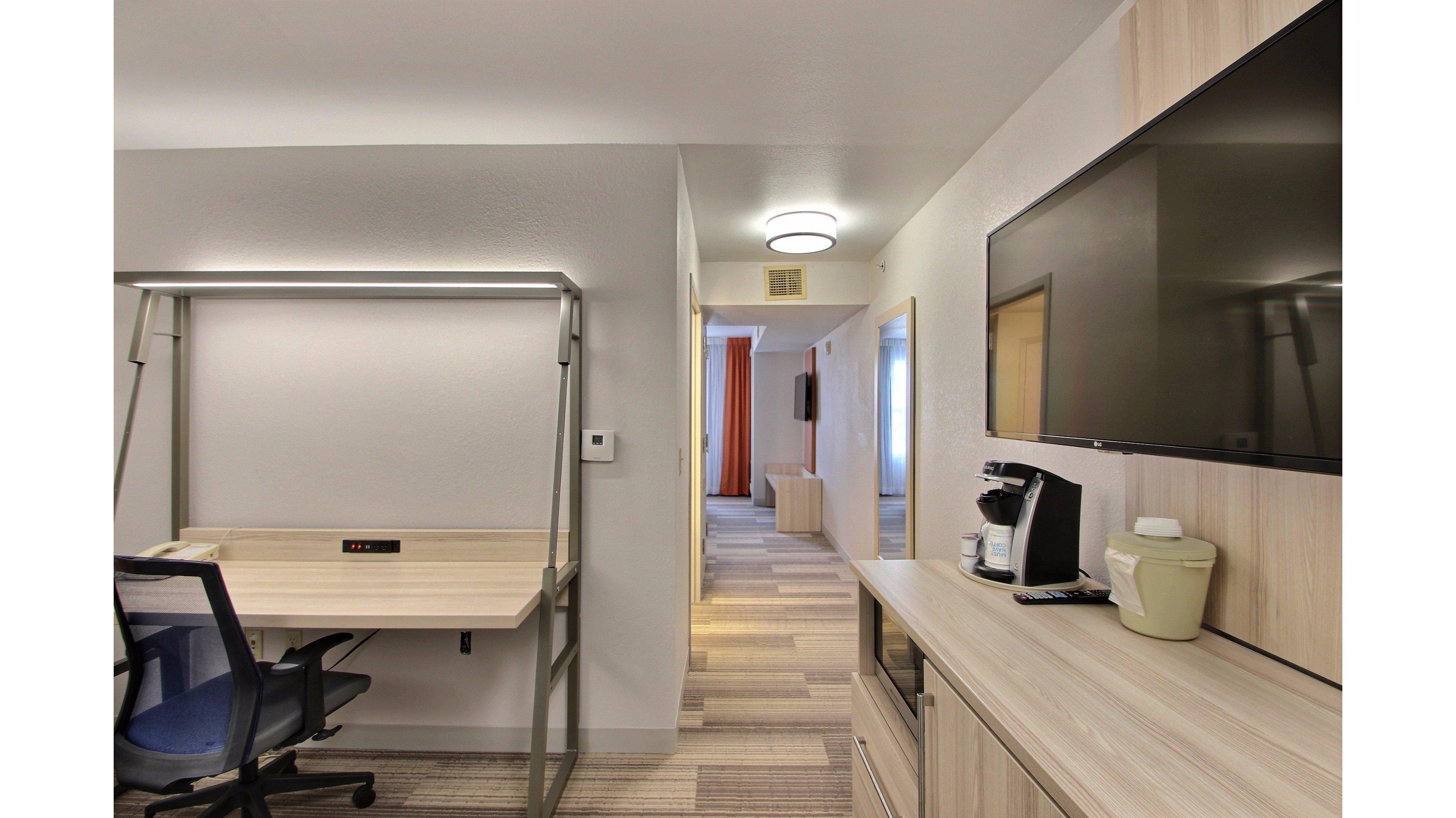 Holiday Inn Express Hotel & Suites Milwaukee Airport By Ihg Bagian luar foto