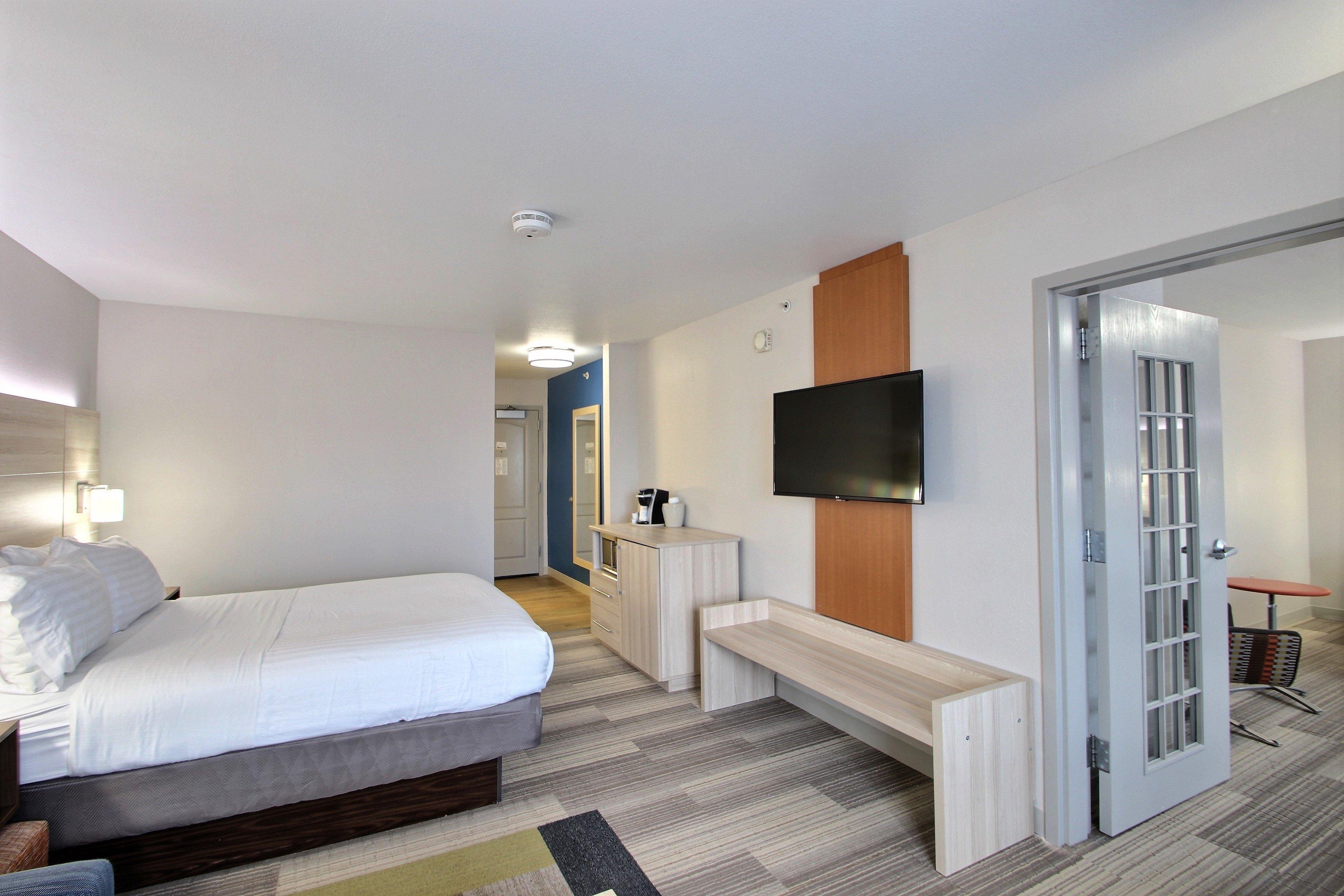 Holiday Inn Express Hotel & Suites Milwaukee Airport By Ihg Bagian luar foto