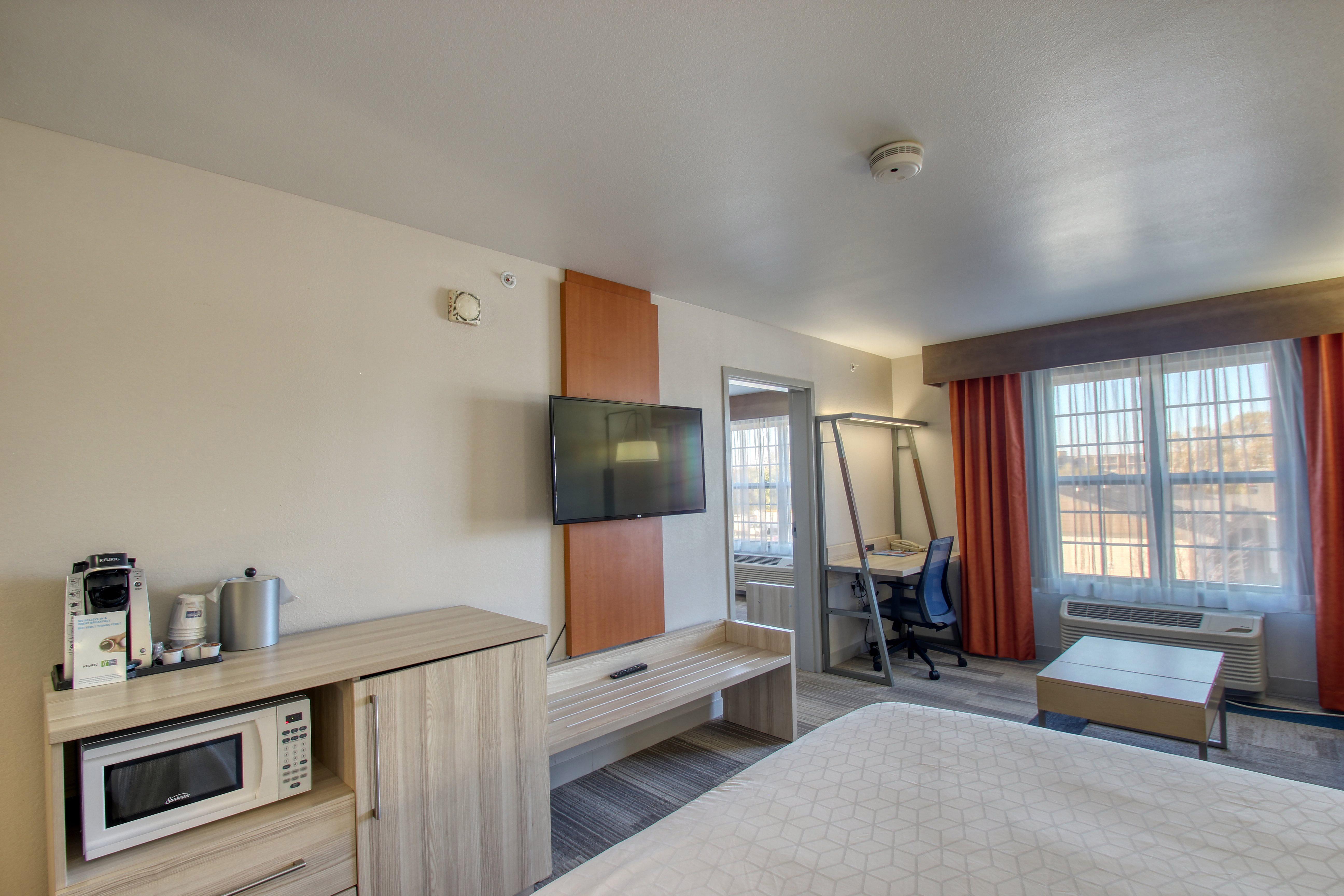 Holiday Inn Express Hotel & Suites Milwaukee Airport By Ihg Bagian luar foto