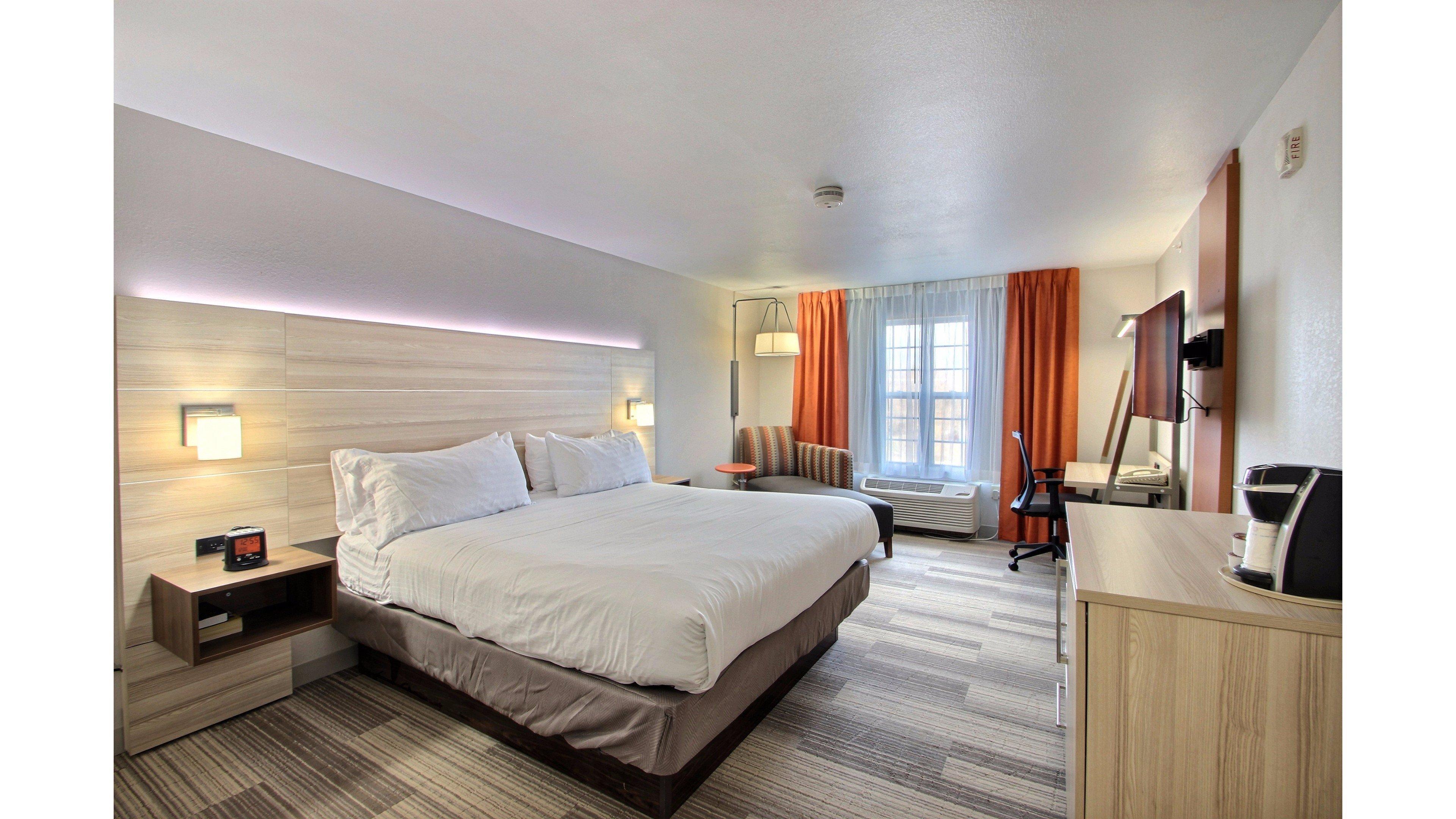 Holiday Inn Express Hotel & Suites Milwaukee Airport By Ihg Bagian luar foto