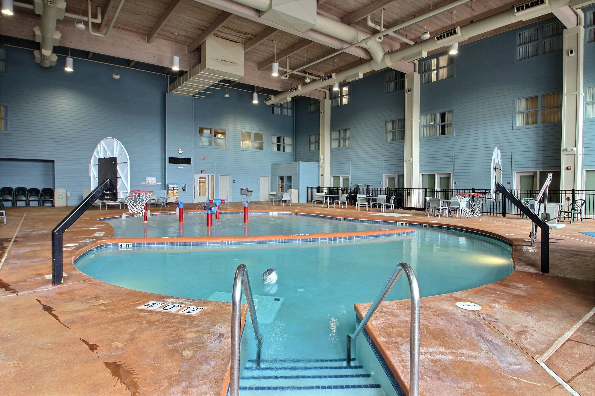 Holiday Inn Express Hotel & Suites Milwaukee Airport By Ihg Bagian luar foto